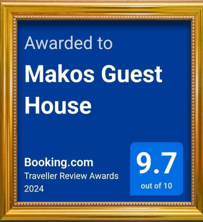 Makos Guest House Kutaisi Bagian luar foto
